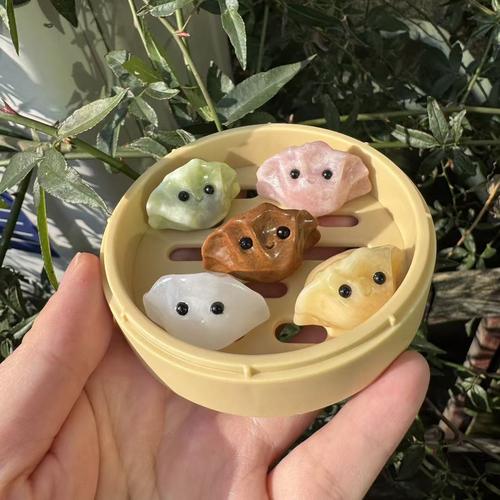 厚璞雕刻| 1 年| 主营产品: 工艺美术品礼仪用品;珠宝首饰;非金属矿及